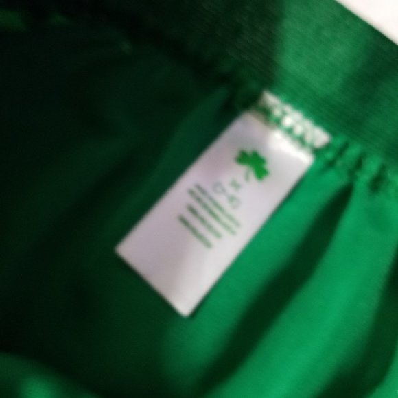 Size 7-8 elastic waist skirt Shamrock St. Patrick's Day VGUC. - Picture 2 of 2